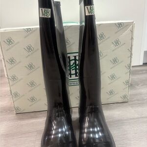 Moneysworth & Best Women's Black Gloss Rain Boots